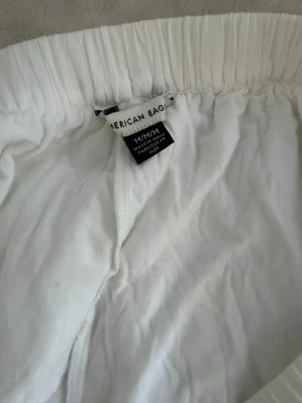 American Eagle White Ruffle Skirt - Medium